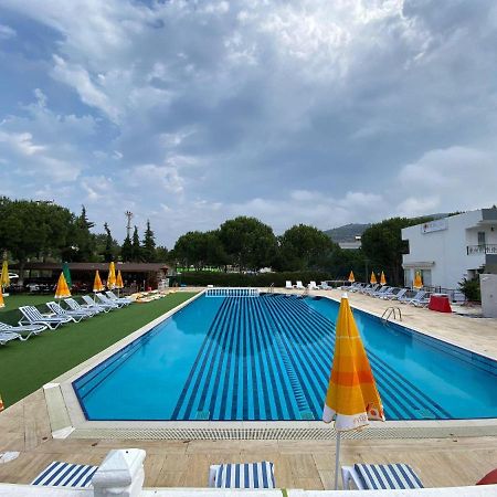 Palm Club Apart Otel Kusadası Esterno foto