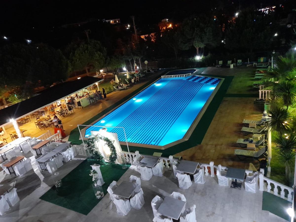 Palm Club Apart Otel Kusadası Esterno foto