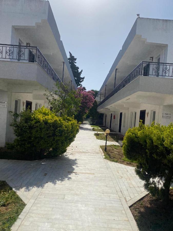 Palm Club Apart Otel Kusadası Esterno foto