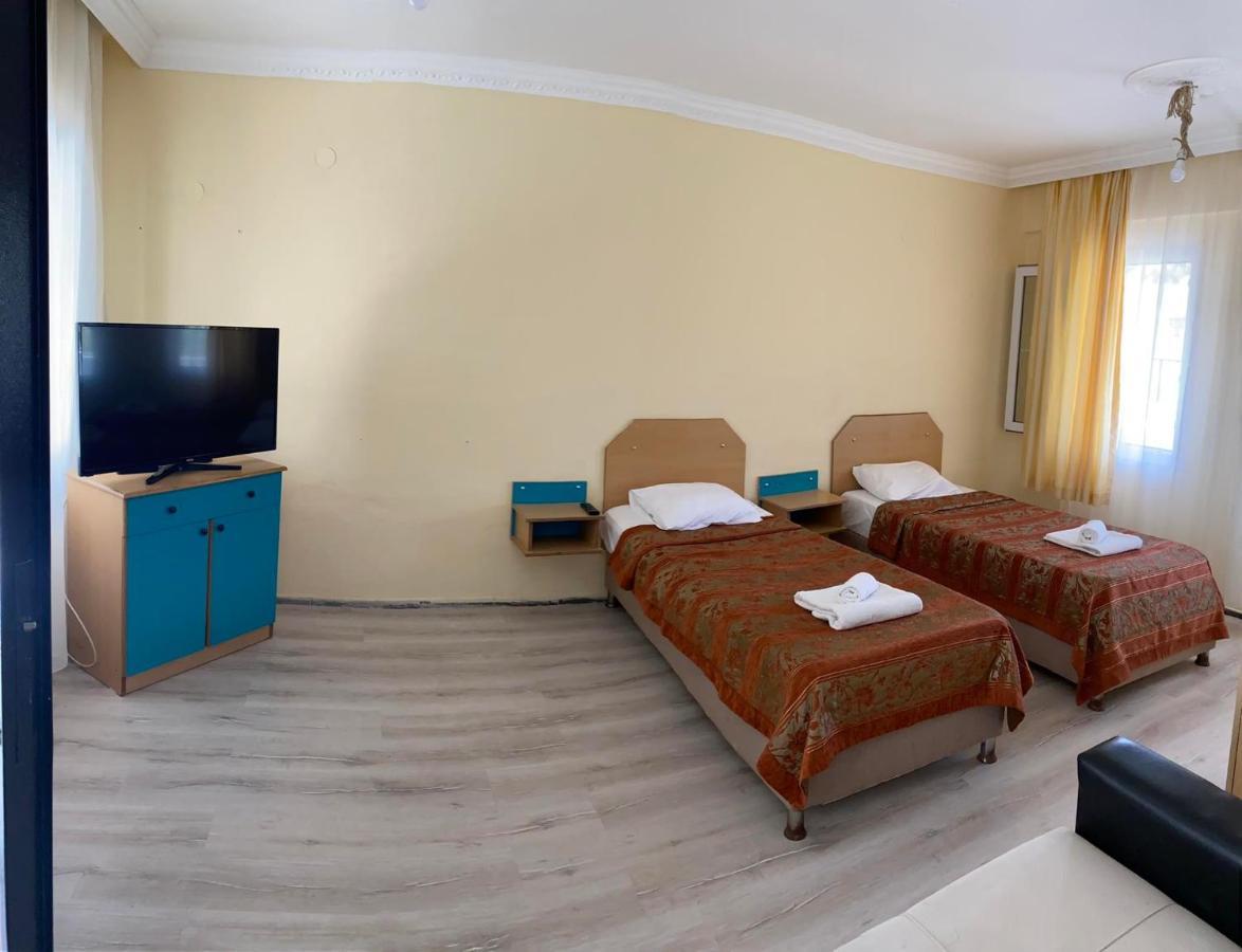 Palm Club Apart Otel Kusadası Esterno foto