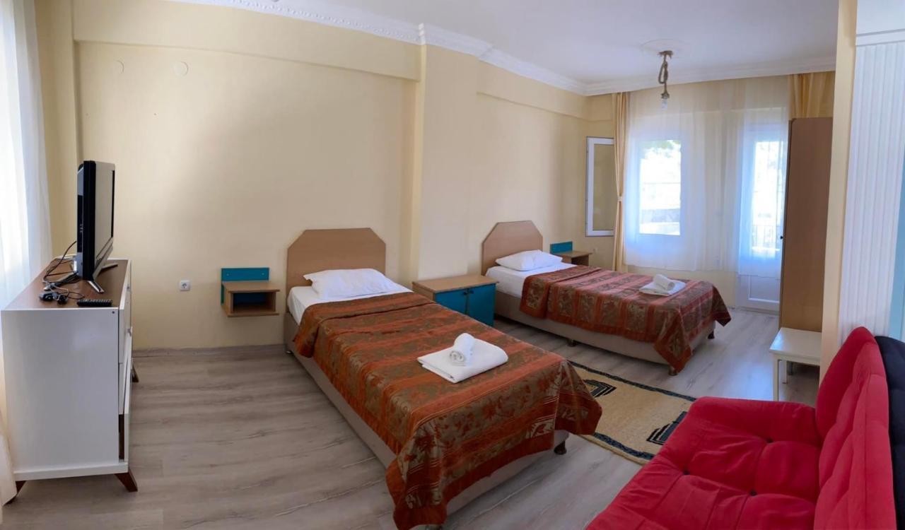 Palm Club Apart Otel Kusadası Esterno foto